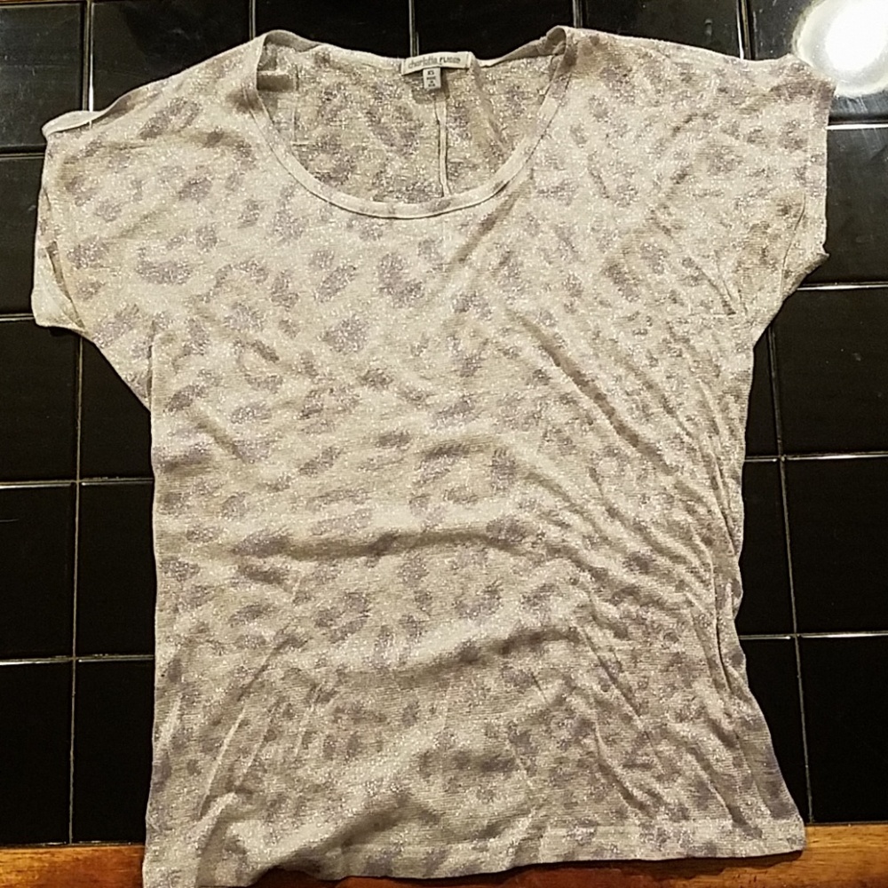 Leopard print top